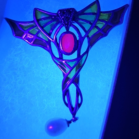 Vtg Sterling Ruby, Pearl, Marcasite Plique-a-Jour Enamel Brooch - Picture 9 of 11